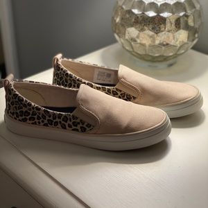 NWOT Sperry Women’s leopard boat shoes